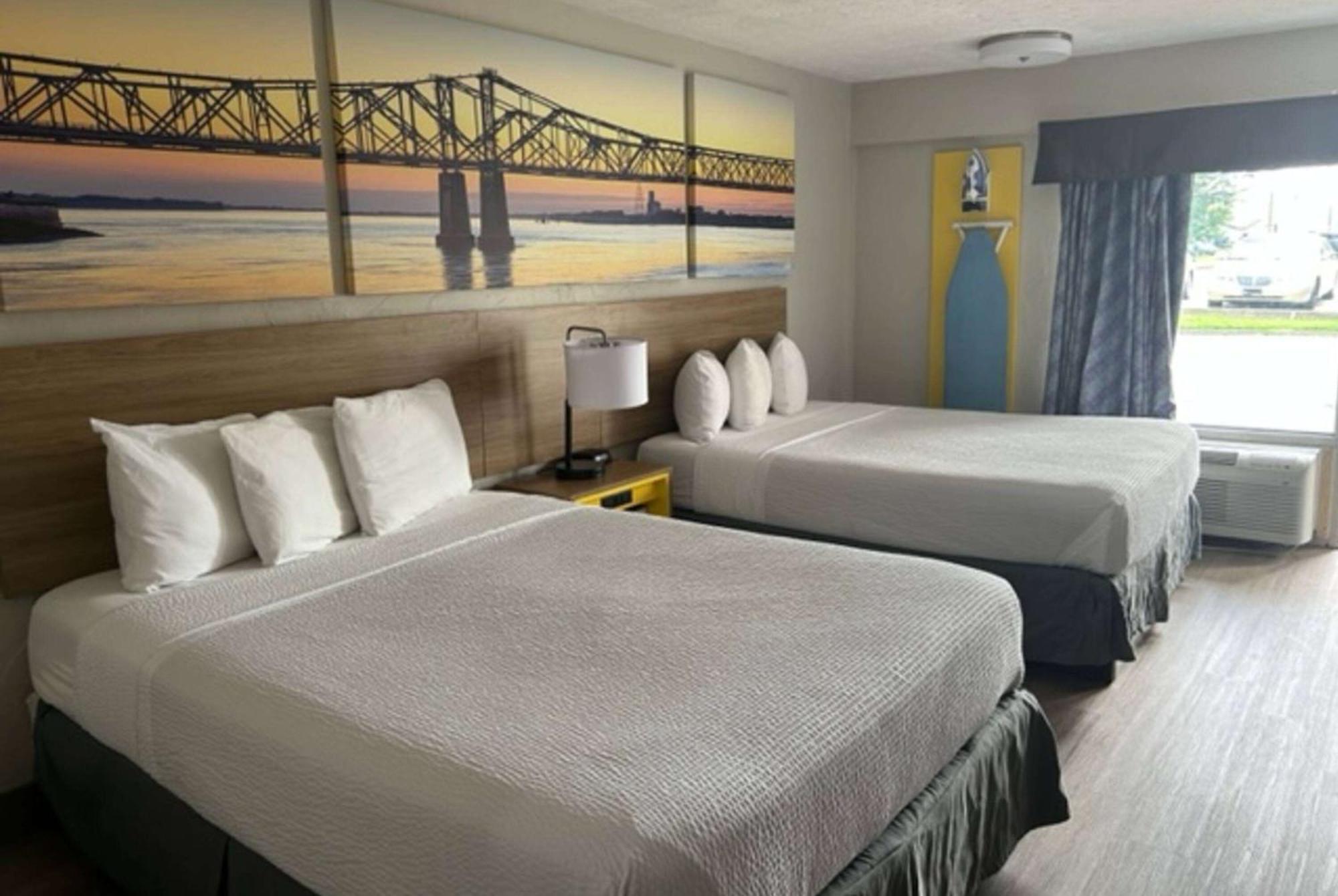 Days By Wyndham Airport Fair And Expo Center 2*