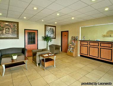 Days By Wyndham Airport Fair And Expo Center 2*